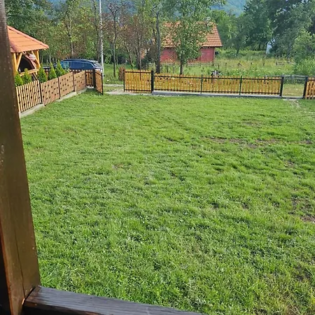 Zlatiborsko Srce 2 펜션 즐라티보